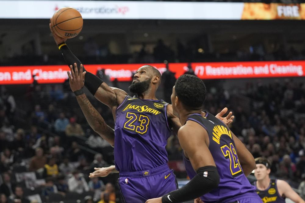 稳固防守的 稳固防守的