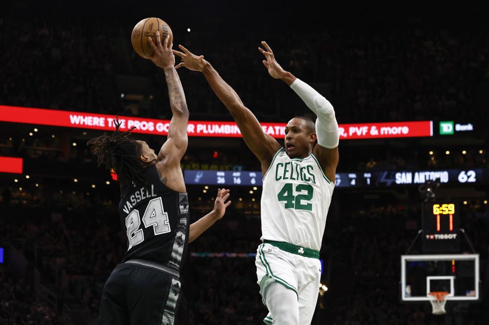 并配备适合 并配备适合