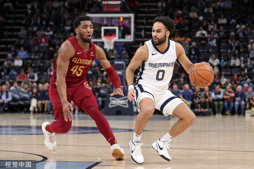 权利得到尊 权利得到尊